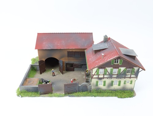 Spur gebäude bauernhaus - spur,